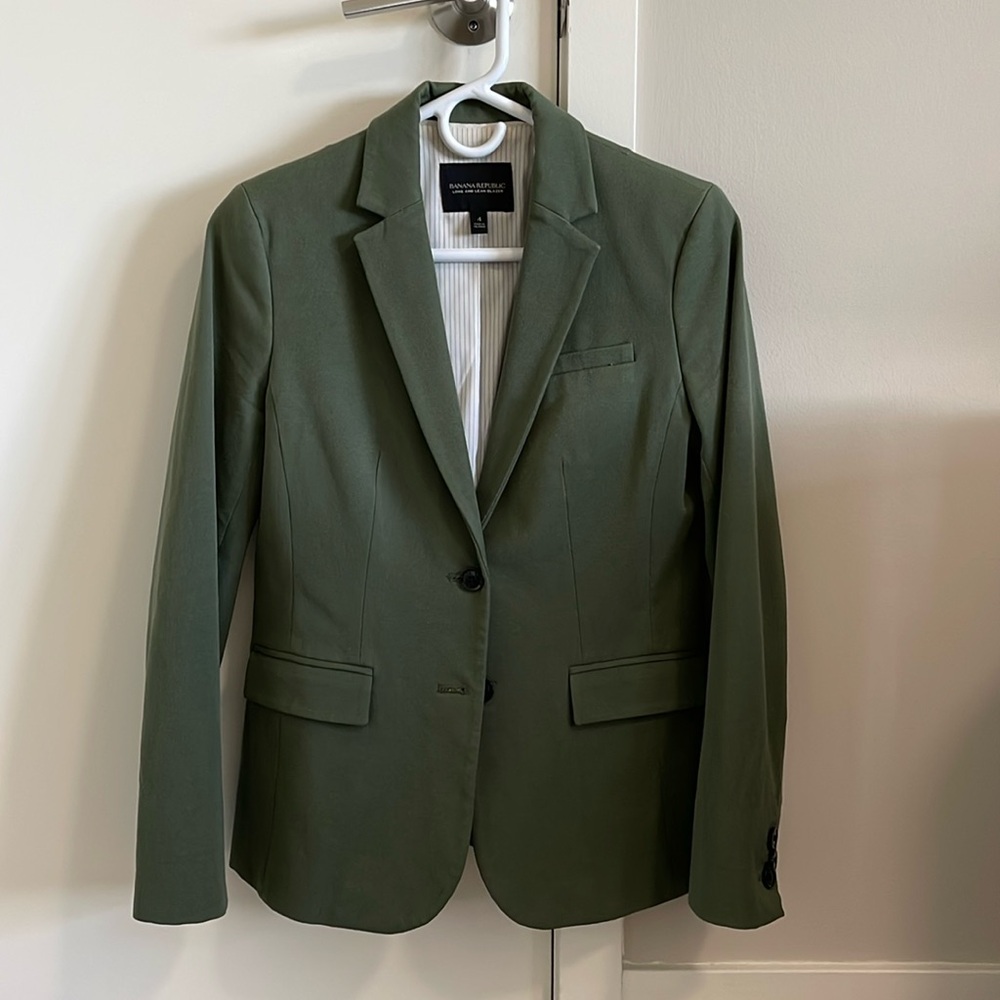 Banana Republic Women’s Blazer